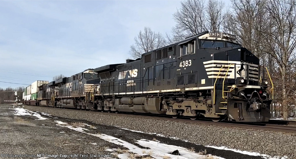 NS 4383 leads what I think is 20E.